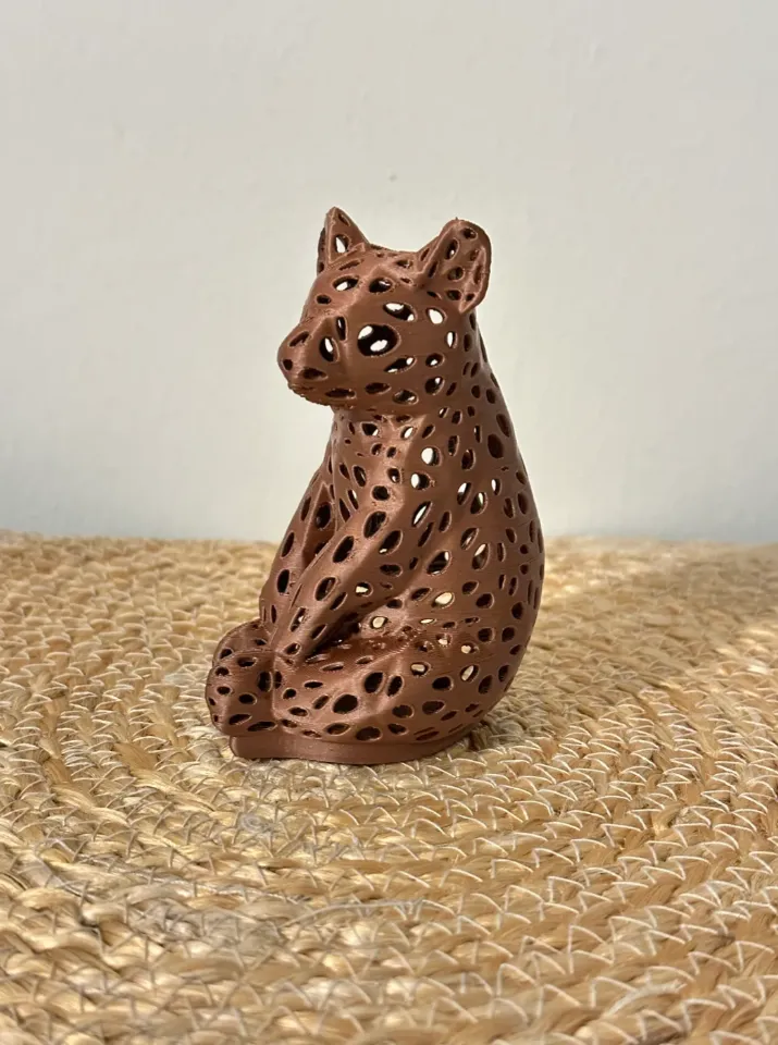 Voronoi Bear Statue