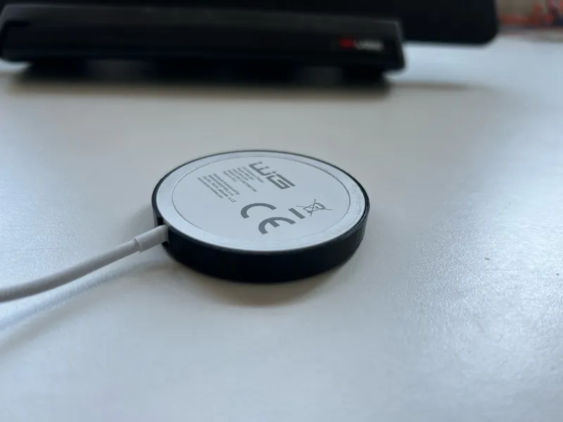 magsafe holder/protector/cover