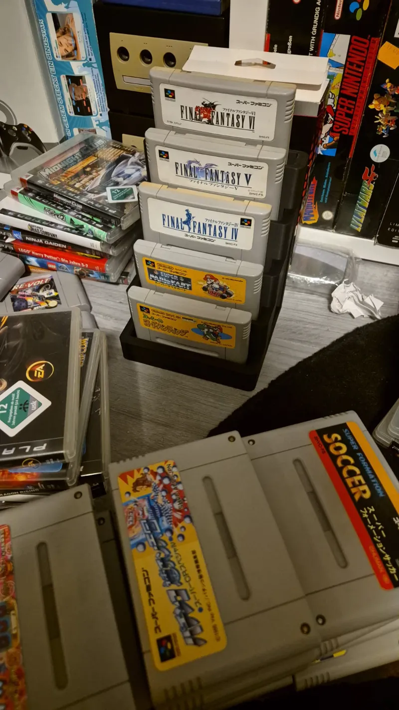 SNES holder Stackable EU Version