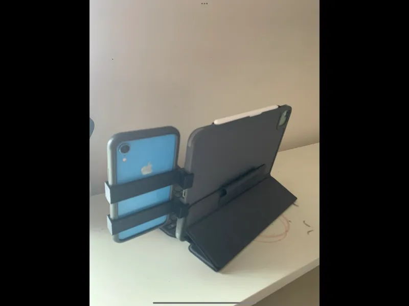 iPhone XR to iPad Air 4 conector 