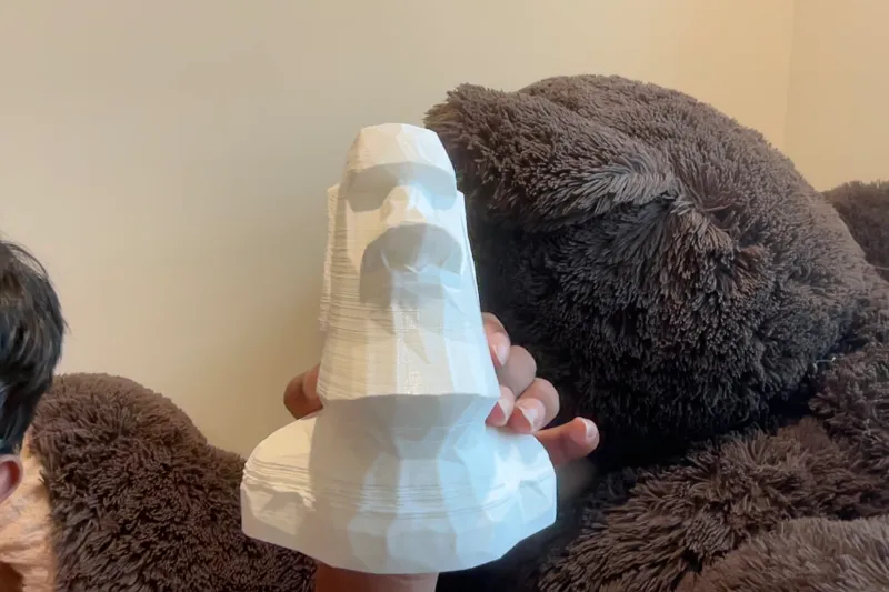 Moai eyeglass holder