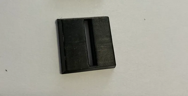 model figure square base
