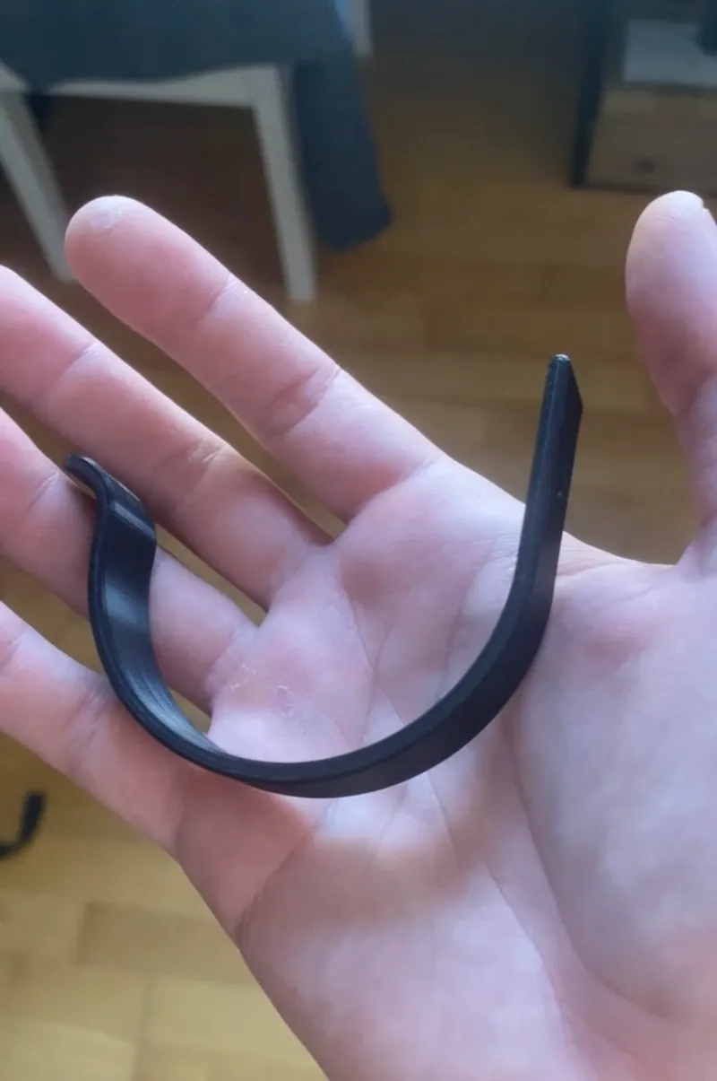 Curtain hook