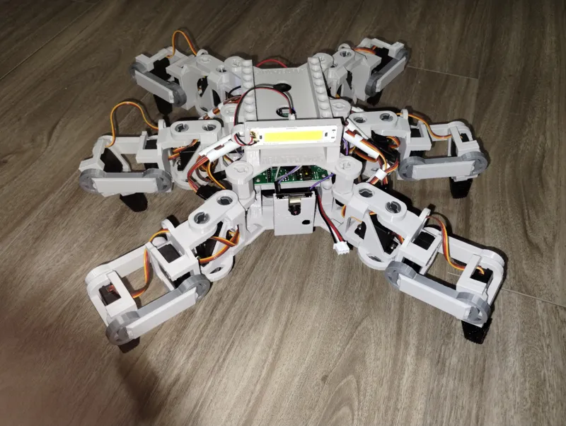 Spiderbot - Open Source FPV Hexapod Robotics Platform 