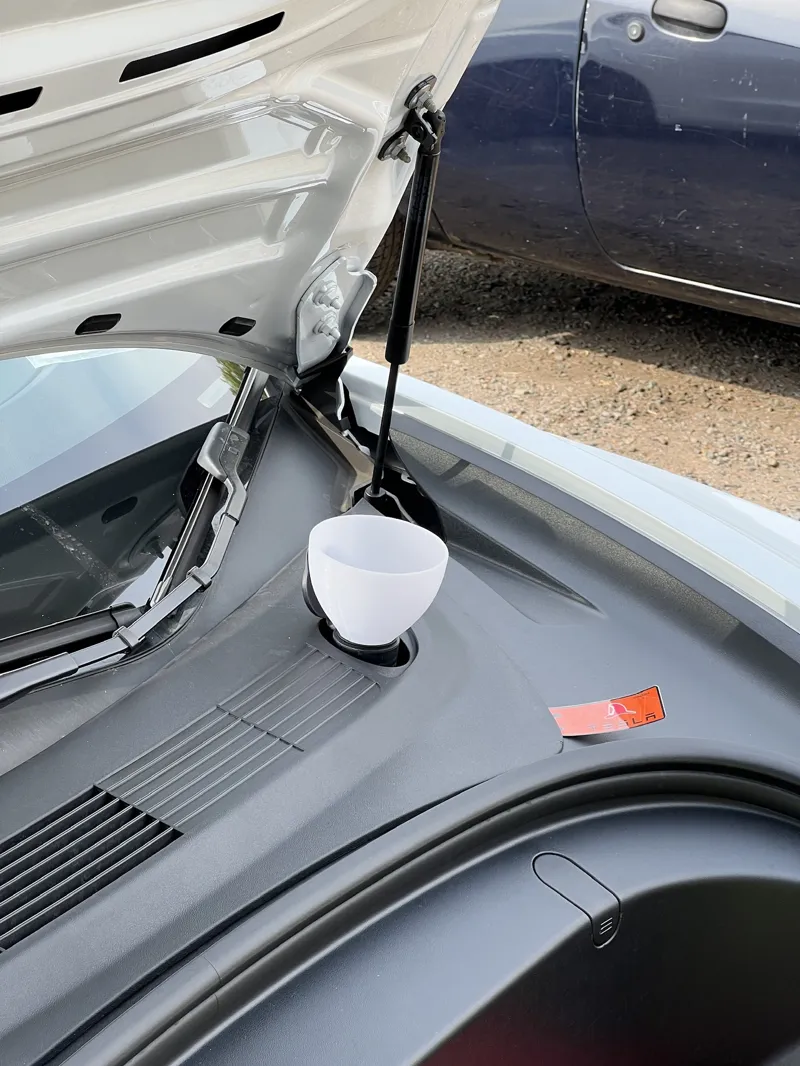 Tesla Model 3 & Y  Windshield Washer Funnel - Compact, Vented