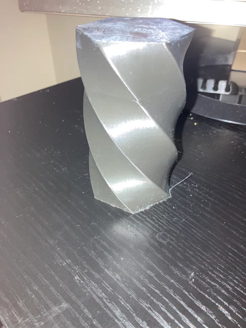 Spiral storage box
