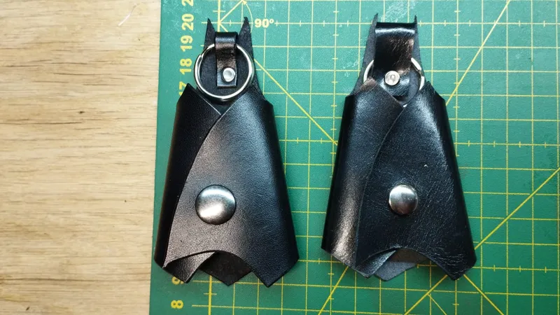 Template for leatherwork keyholder in shape of bat
