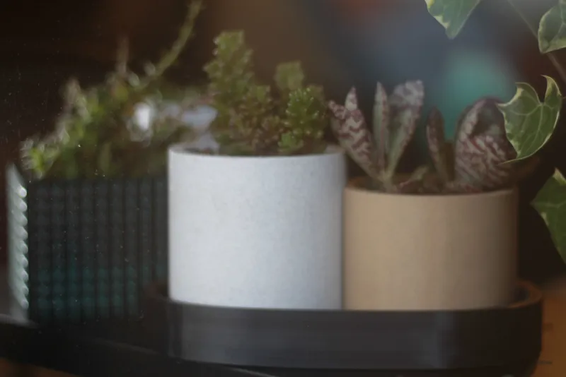 Overlaping Pots