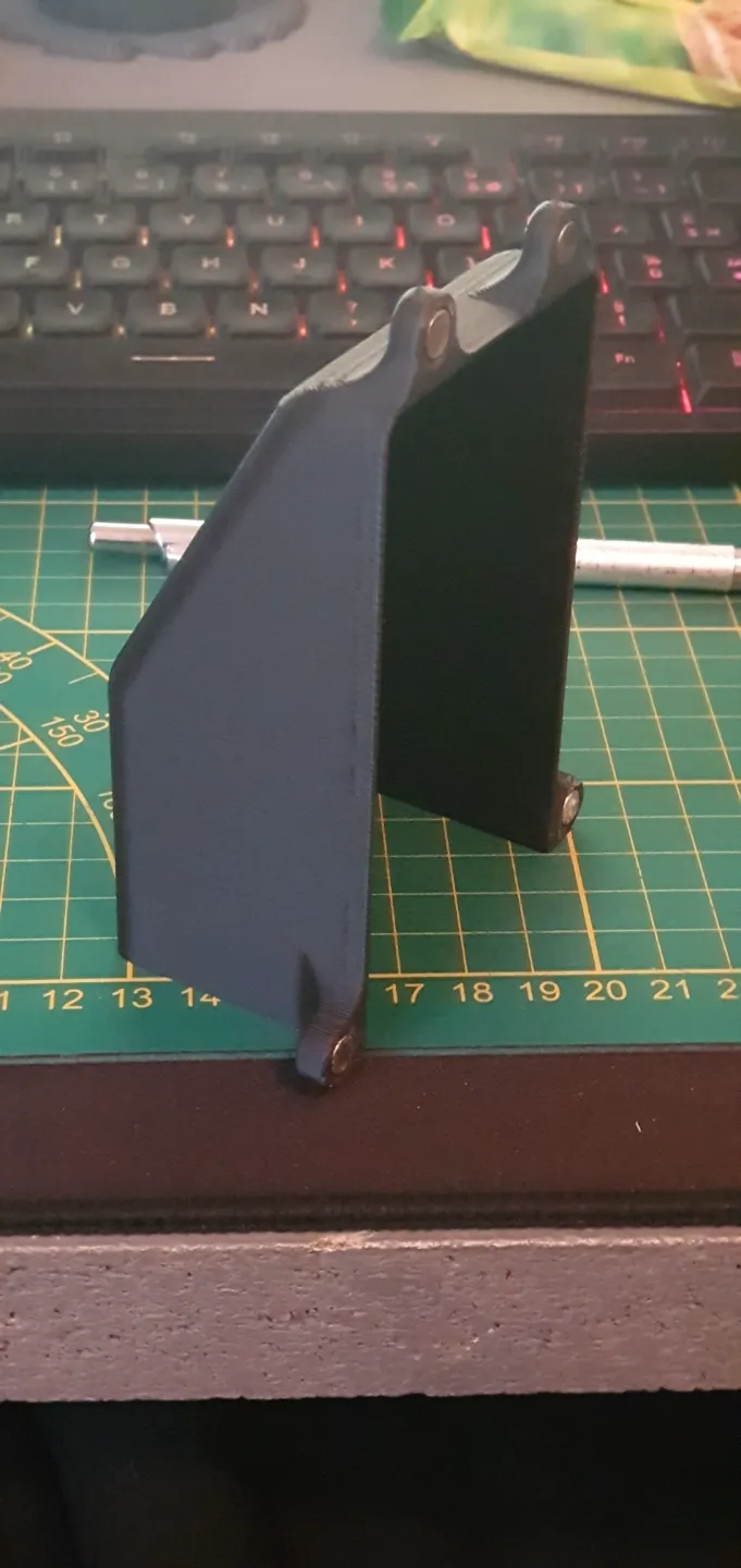 POOP DEFLECTOR MAGNETIC
