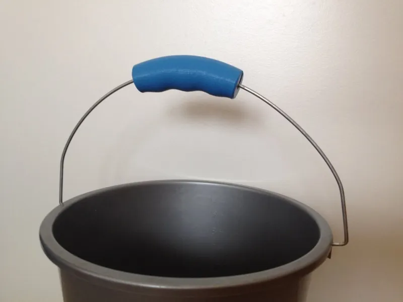 Ergonomic Bucket Handle