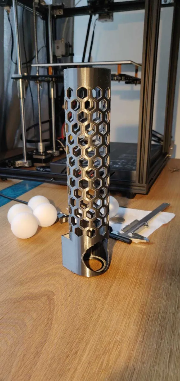 Pingpong wallholder 