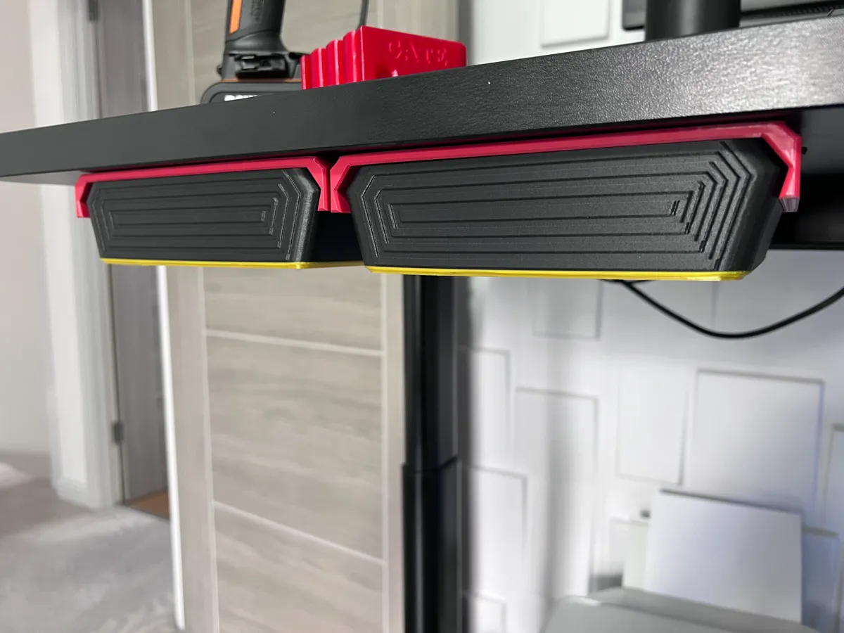 Tiroirs à fixer sous le bureau