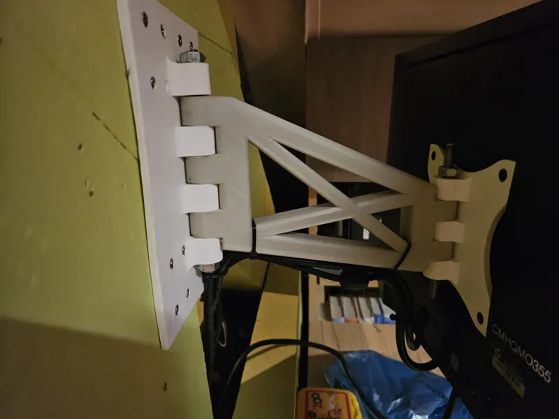 Vesa 100 monitor swing arm