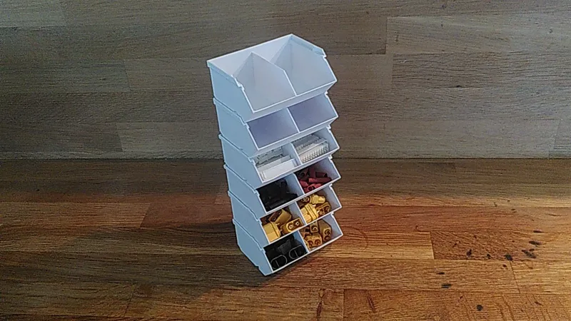Stackable Box 82.8x64x36mm with subdivision