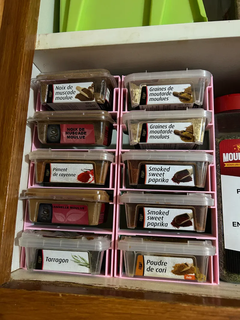 Dion spice rack 