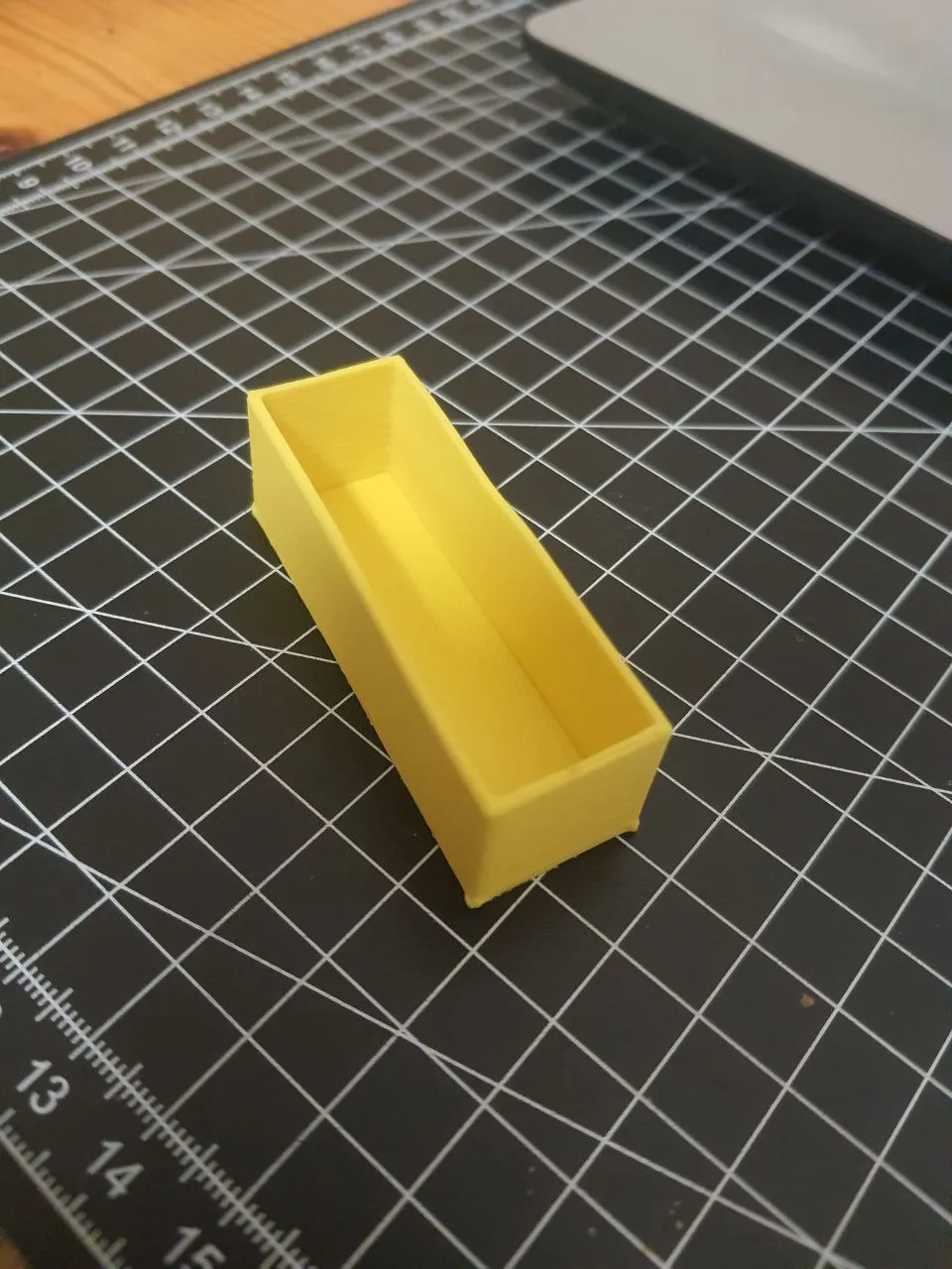 Petite boîte sans couvercle