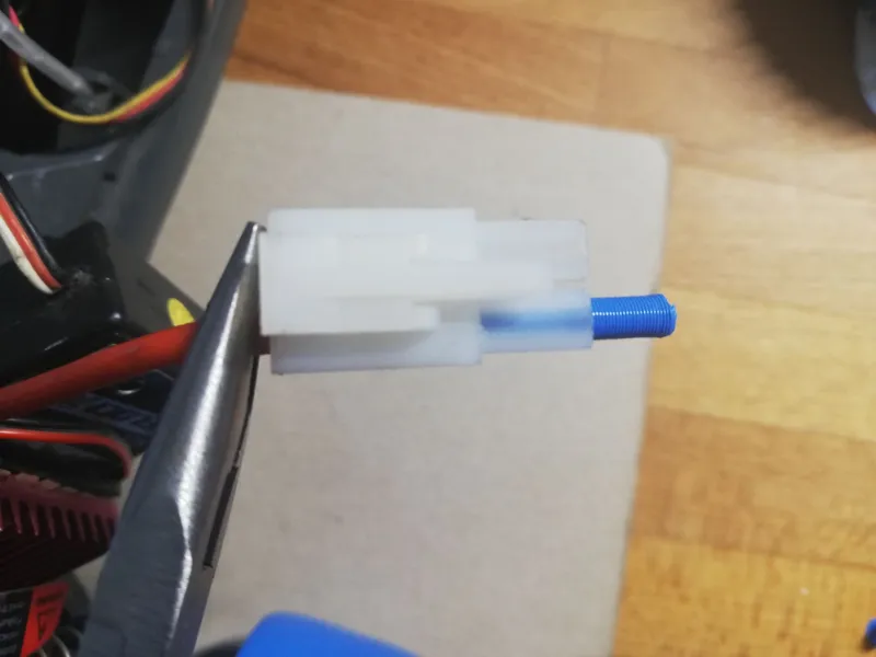 Tamya battery connector Tool