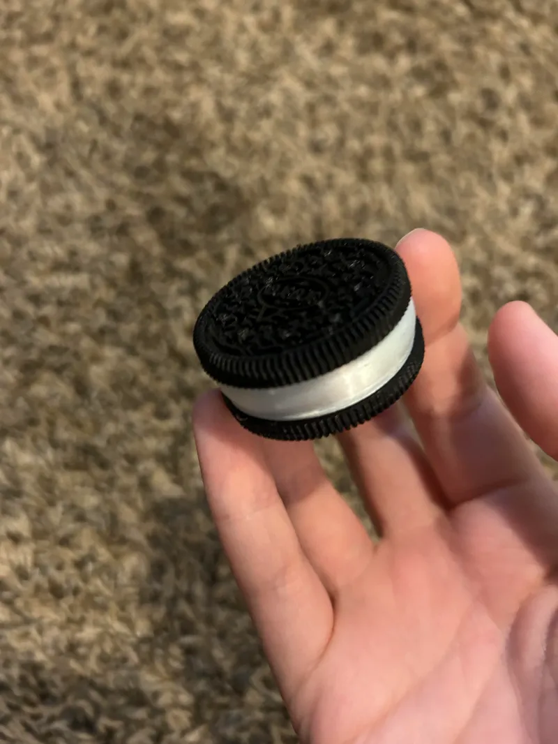 fake oreo screw top box