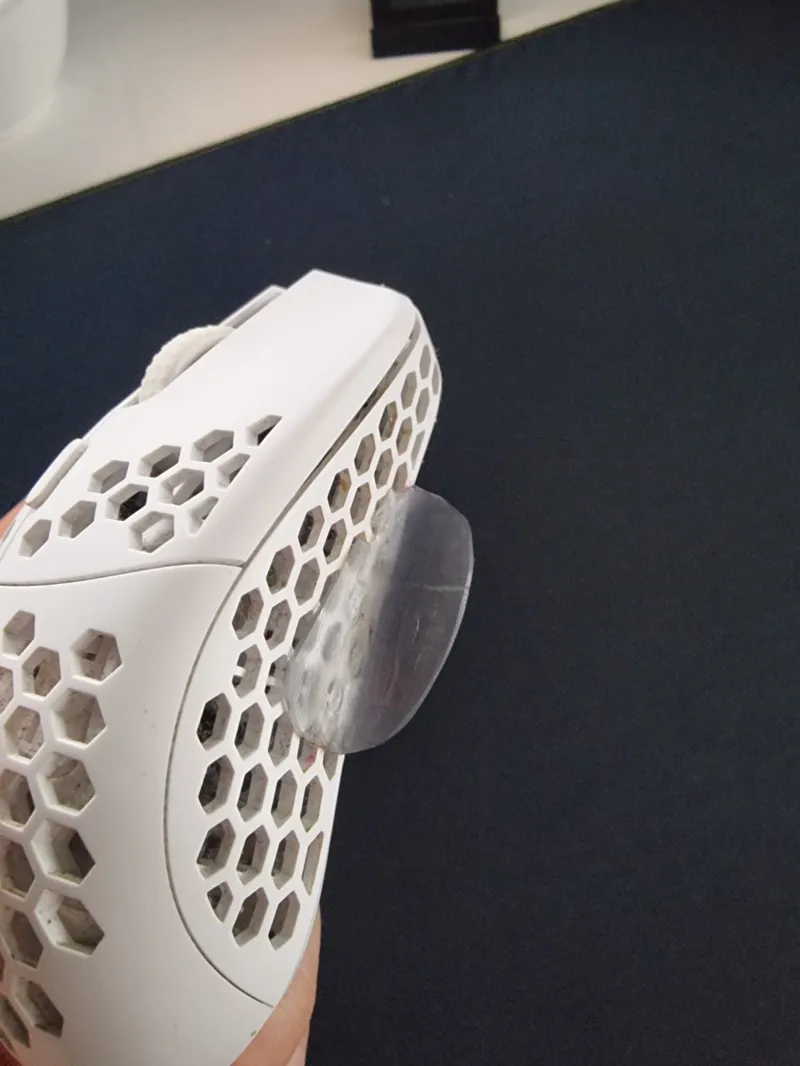 Pinky support for a Mouse