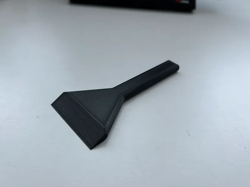 Bed scraper