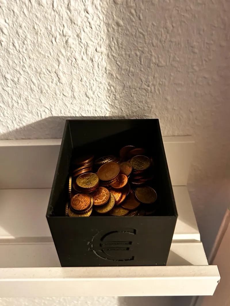 Money holder for MOSSLANDA