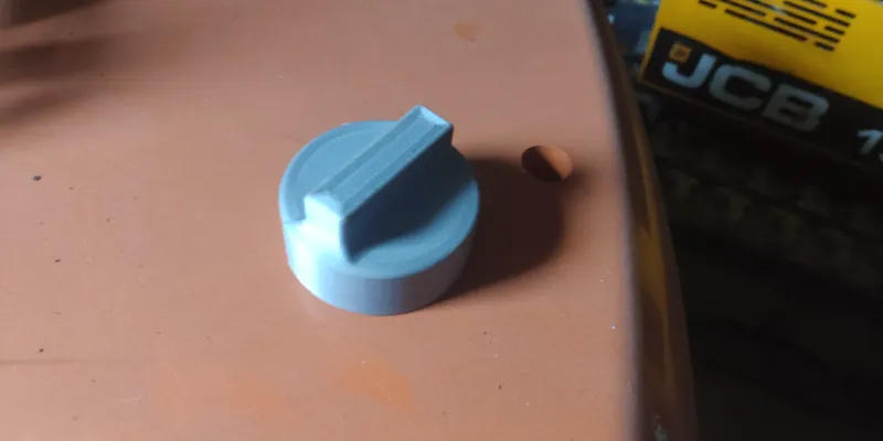 Fuel tank cap for the RT 5097 Petrol Ride-on Lawn Mower