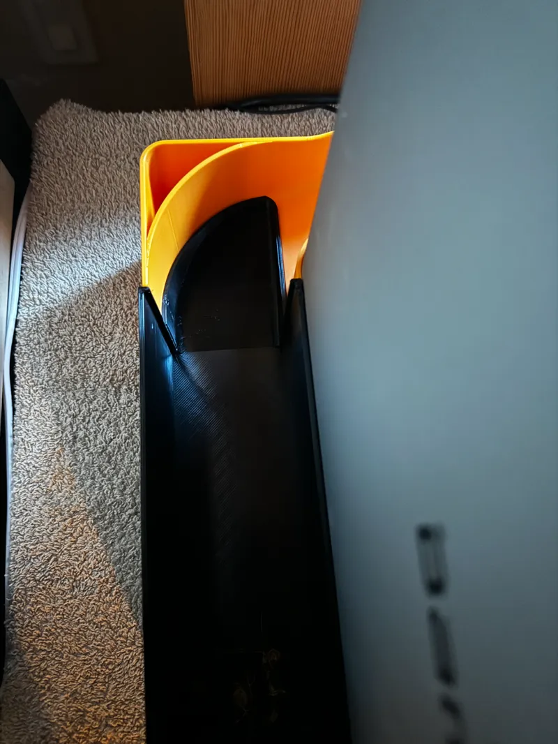 Interlocking Poop Chute with Rounded Corner