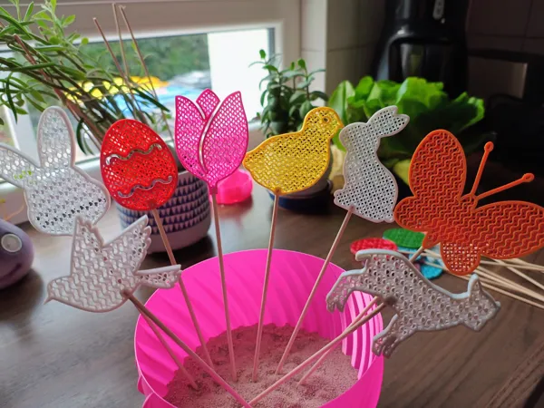 Pack de décorations de Pâques sur bâtonnet