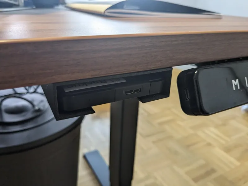 WD Elements external hard drive desk holder