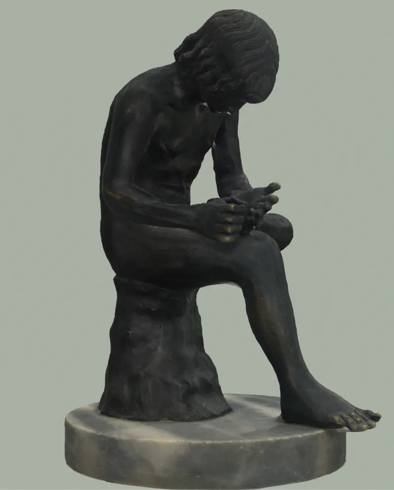 Statue of the Spinario