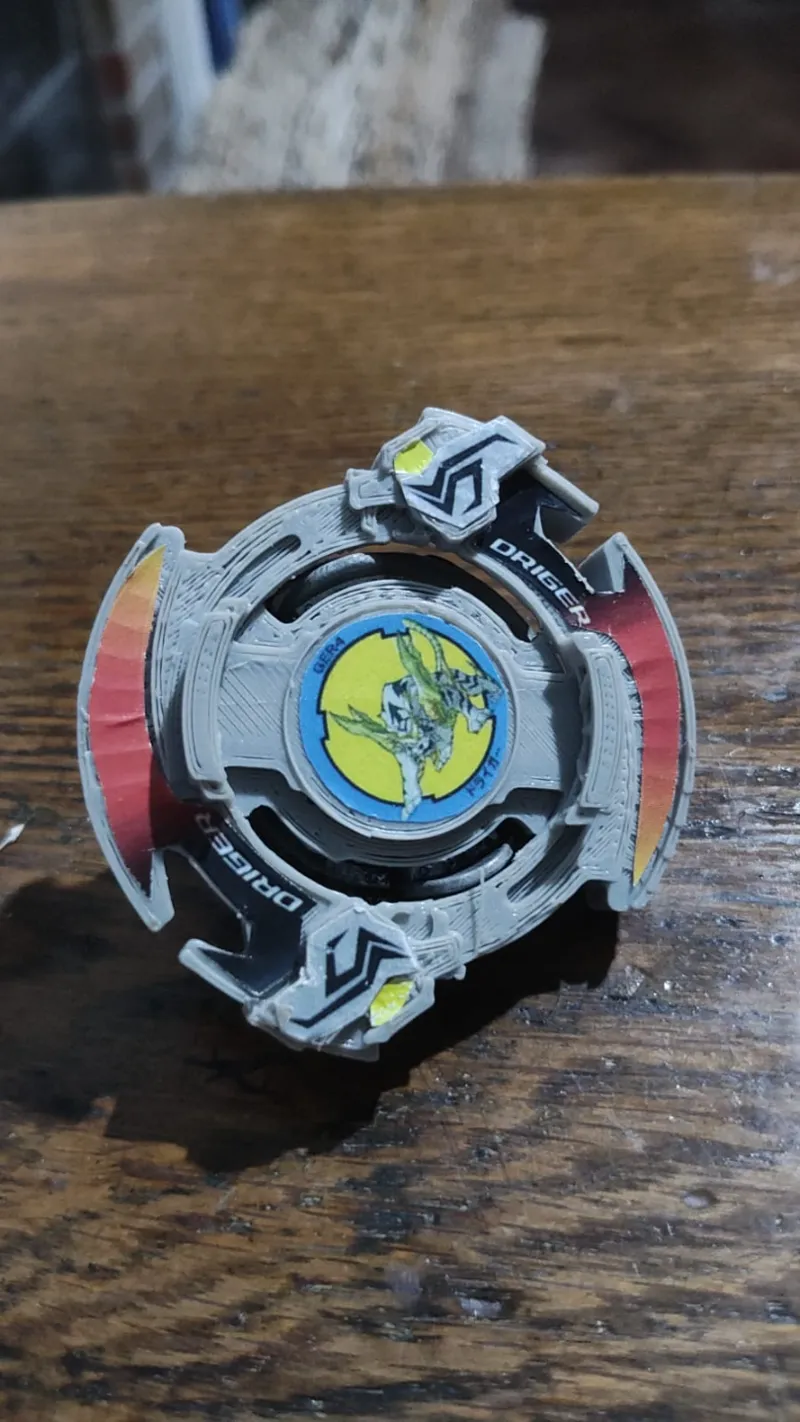 Driger Slash from plastic gen to Beyblade Burst