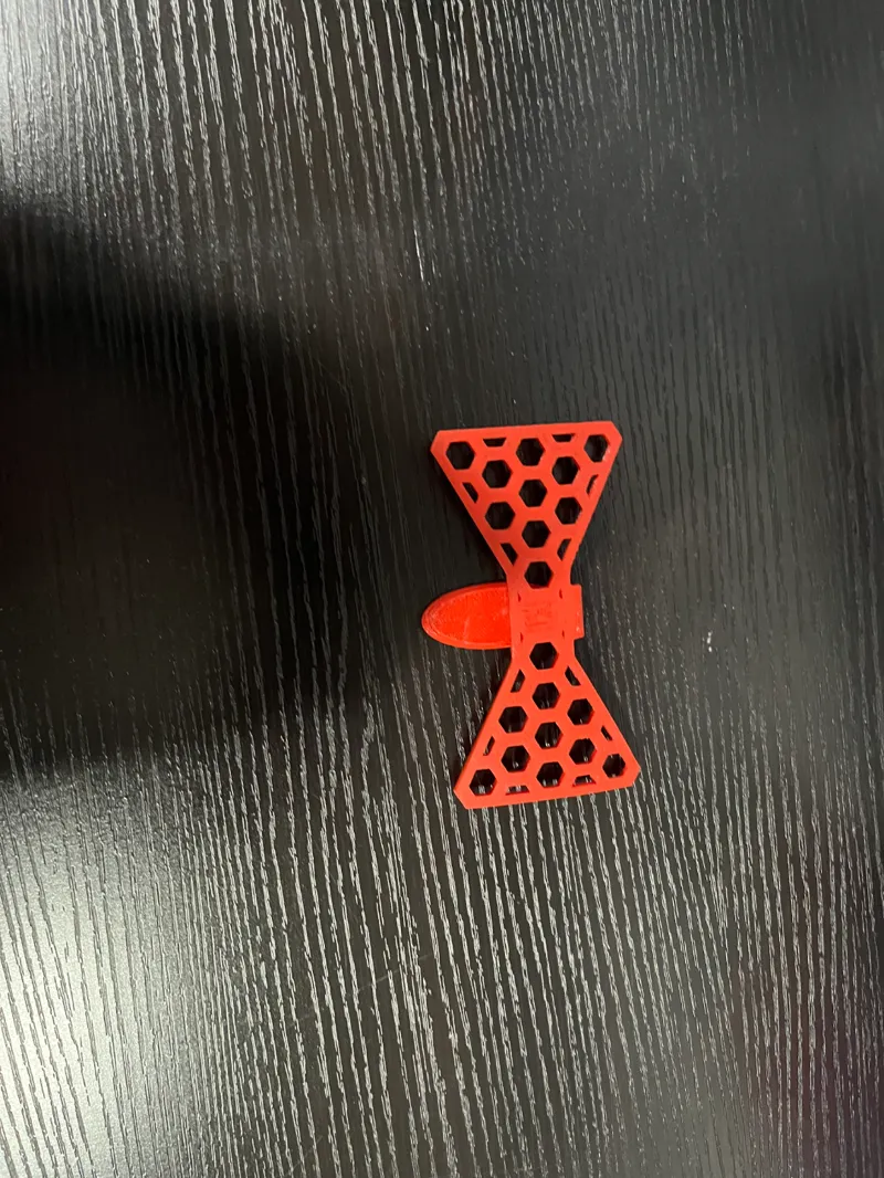 Bow tie