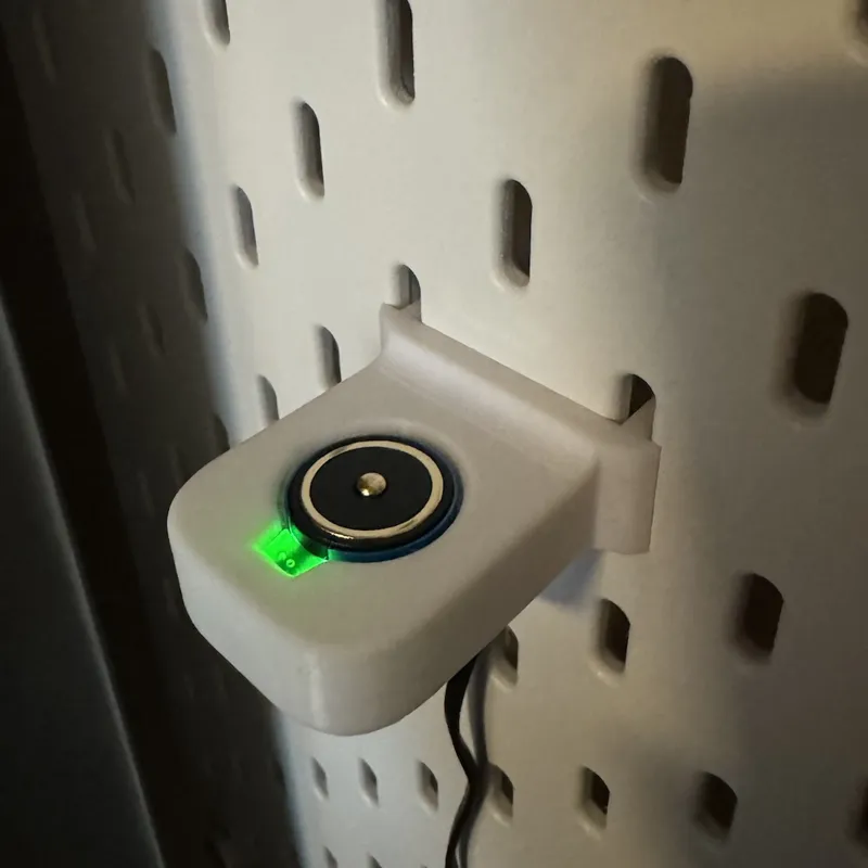 Olight MCC holder for Ikea Skadis