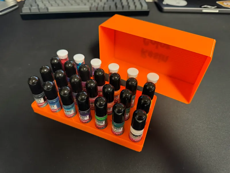 Resin Color Holder