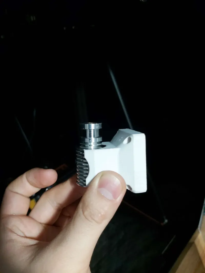 Printable V6 Heatsink Fan Clip