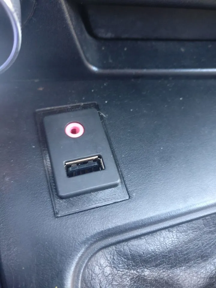 toyota celica usb and auxilary adapter