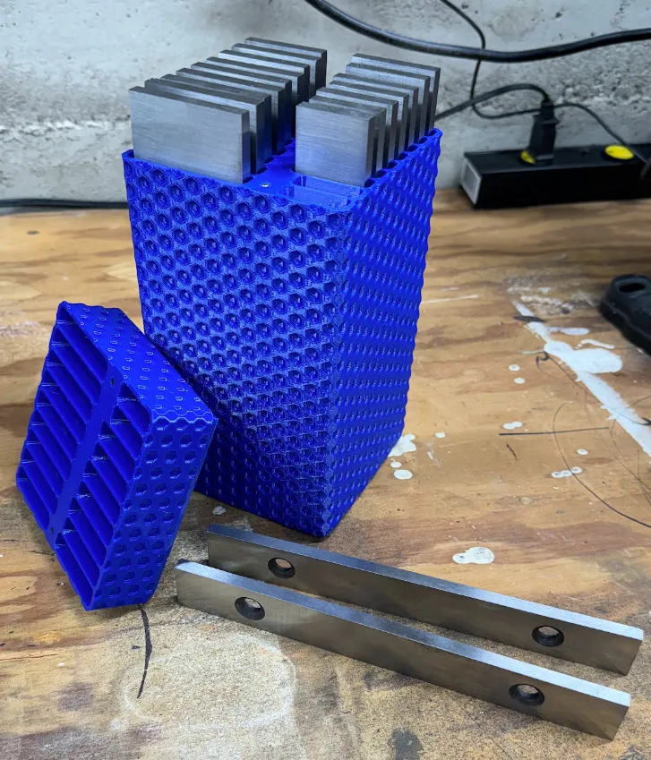 8" Parallels Holder