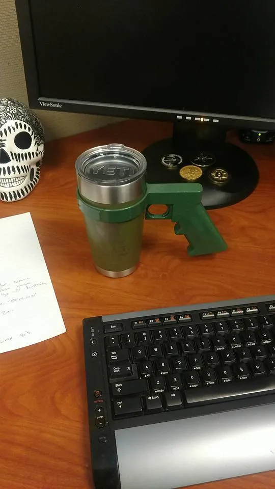 Support de mug style crosse de fusil
