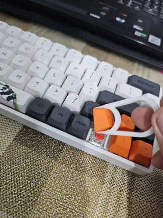 Keycap Puller