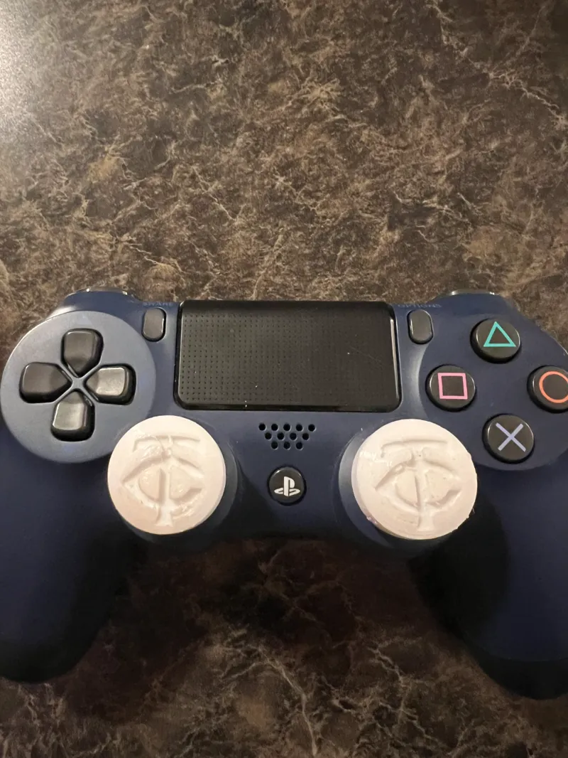Twins grip cap for PS4