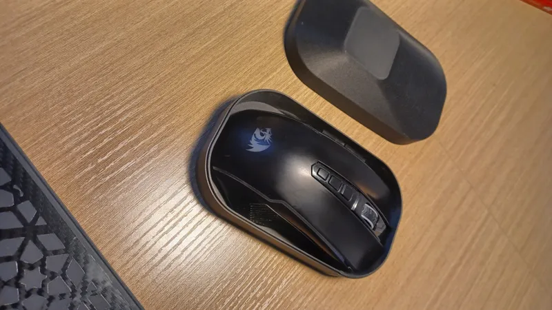 Ranger Lite red dragon mouse quick case for backpack