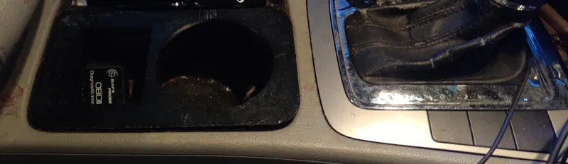 2006 VW Passat Cup Holder