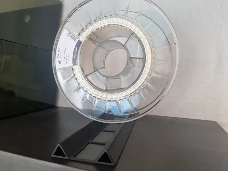 Filament holder 