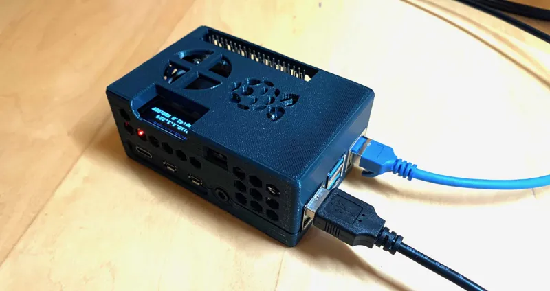 Case for a Raspberry Pi 4b + Waveshare POE HAT B or C
