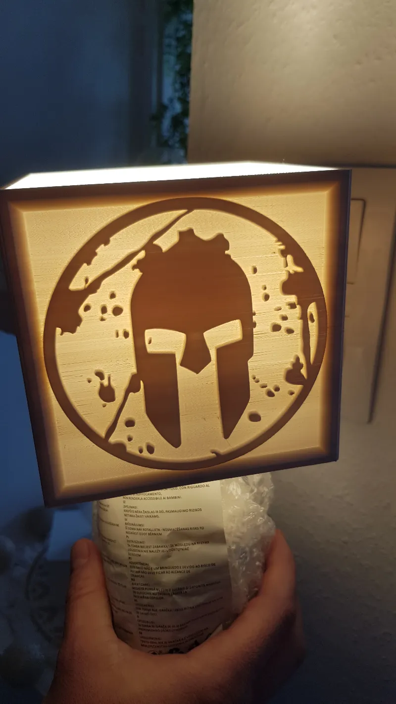 Lithophane lampshade with Spartan logo