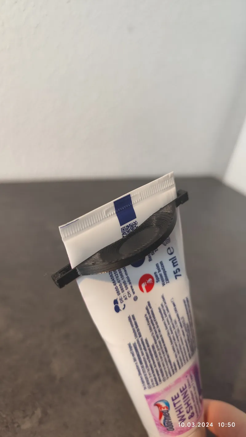 Tubesqueezer