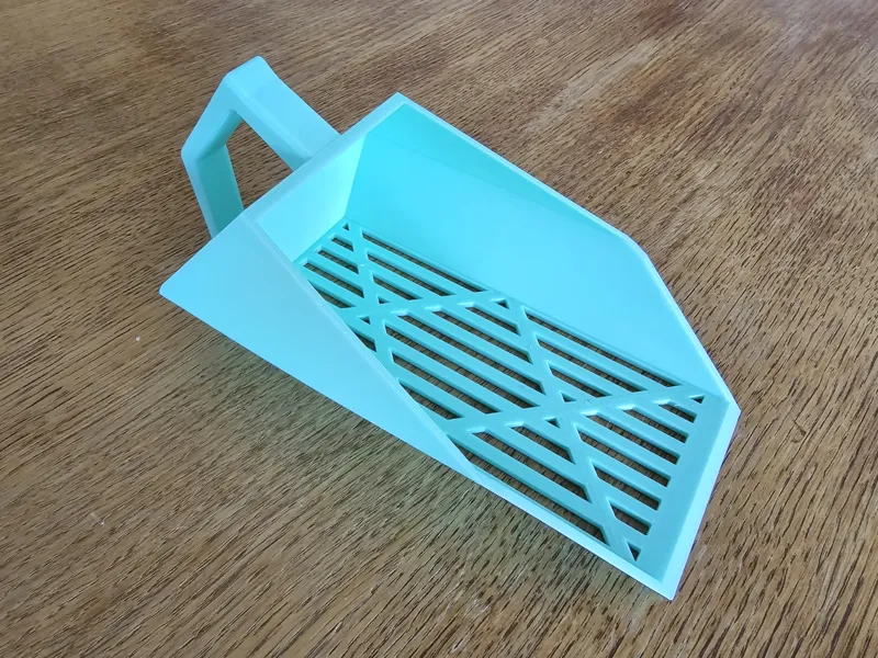 Pet Litter Scooper - tighter grid and larger handle