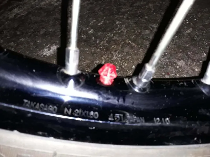 Valve cap