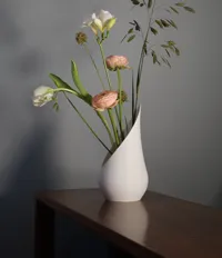 Vase moderne avec pique-fleurs intégré — photo 1