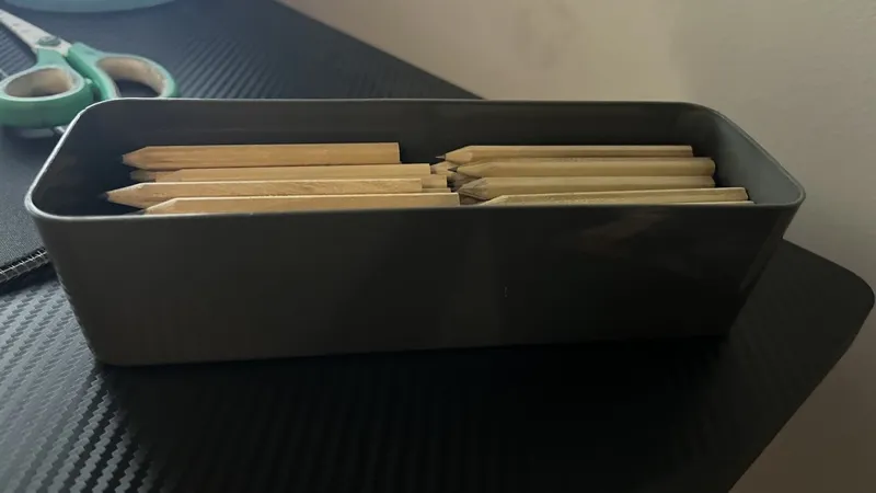simple sorting and storage box 